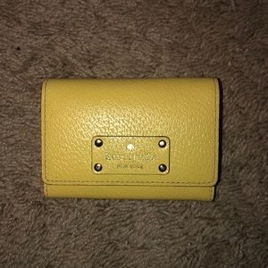 Kate Spade Wallet Keychain